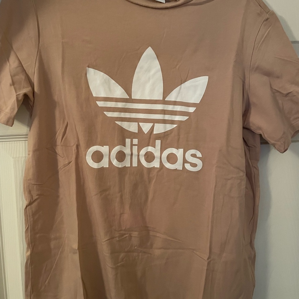 Adidas Tan women’s shirt large